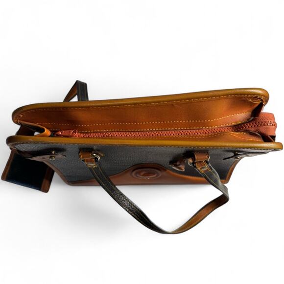 Vintage brown and black leather - Picture 5 of 8